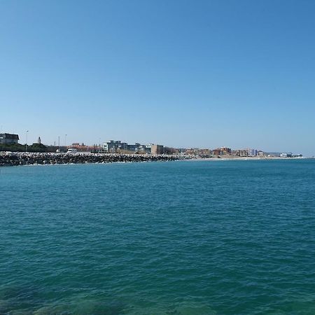 Apartment Schiavoni Fano Ngoại thất bức ảnh