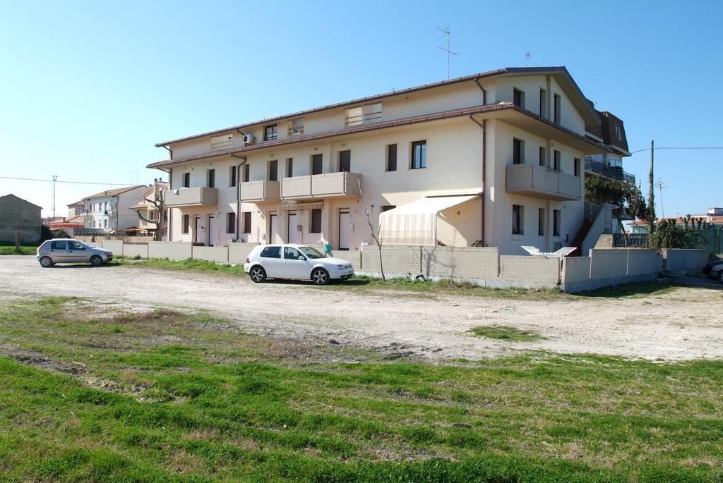 Apartment Schiavoni Fano Ngoại thất bức ảnh
